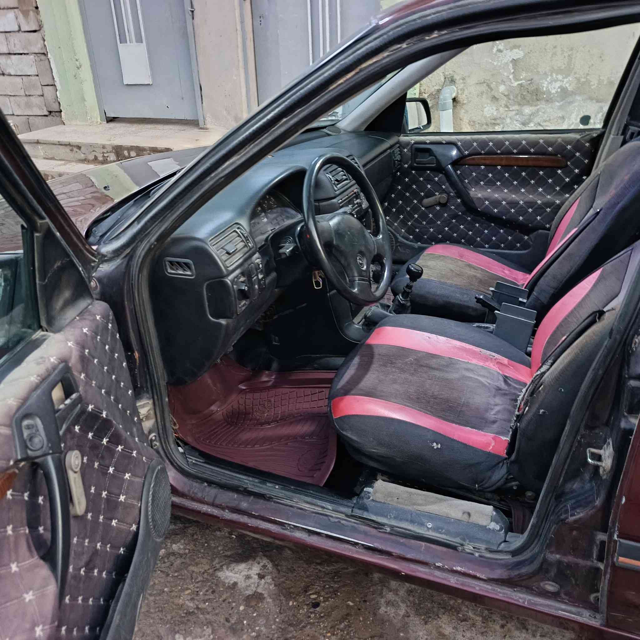 فكترا حجم 20
رقم كركوك 
مصبوغه جماليه 
السعر 40 مكان السياره 
الجانب الايمن موصل جديده


**إذا كنت صاحب هذا الإعلان وتريد حذفه لأي سبب، رجاءا أرسل رسالة إلى الدعم الفني**