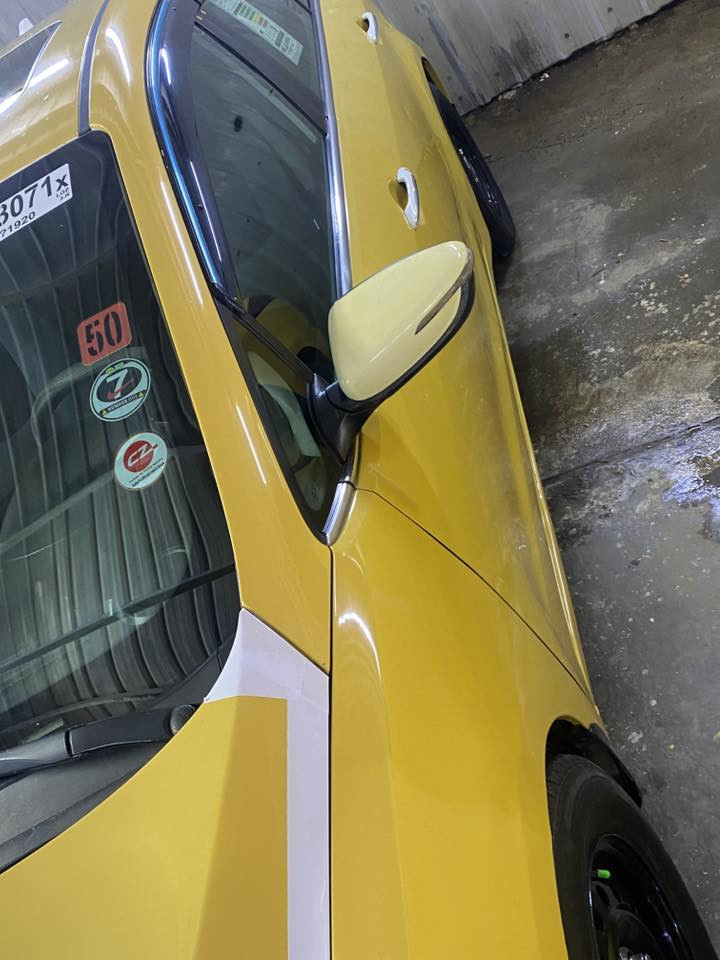 فورتي 2014 وارد كندي مكينه  2000وسونار دخل المنشور
السيارة فول مواصفات 
مكينه جديده جديد ترايك زيرو كير بلادي 
صدر امامي خلفي جديد
تخم تاير جديد
منظومه تبريد جديده 
سياره جدا نضيفه
دوشمه كشنات وارضيه وجنطه جديده  
رقم بغداد  
هيئه غرامات مصفره 

السعر 100 بيها مجال


**إذا كنت صاحب هذا الإعلان وتريد حذفه لأي سبب، رجاءا أرسل رسالة إلى الدعم الفني**