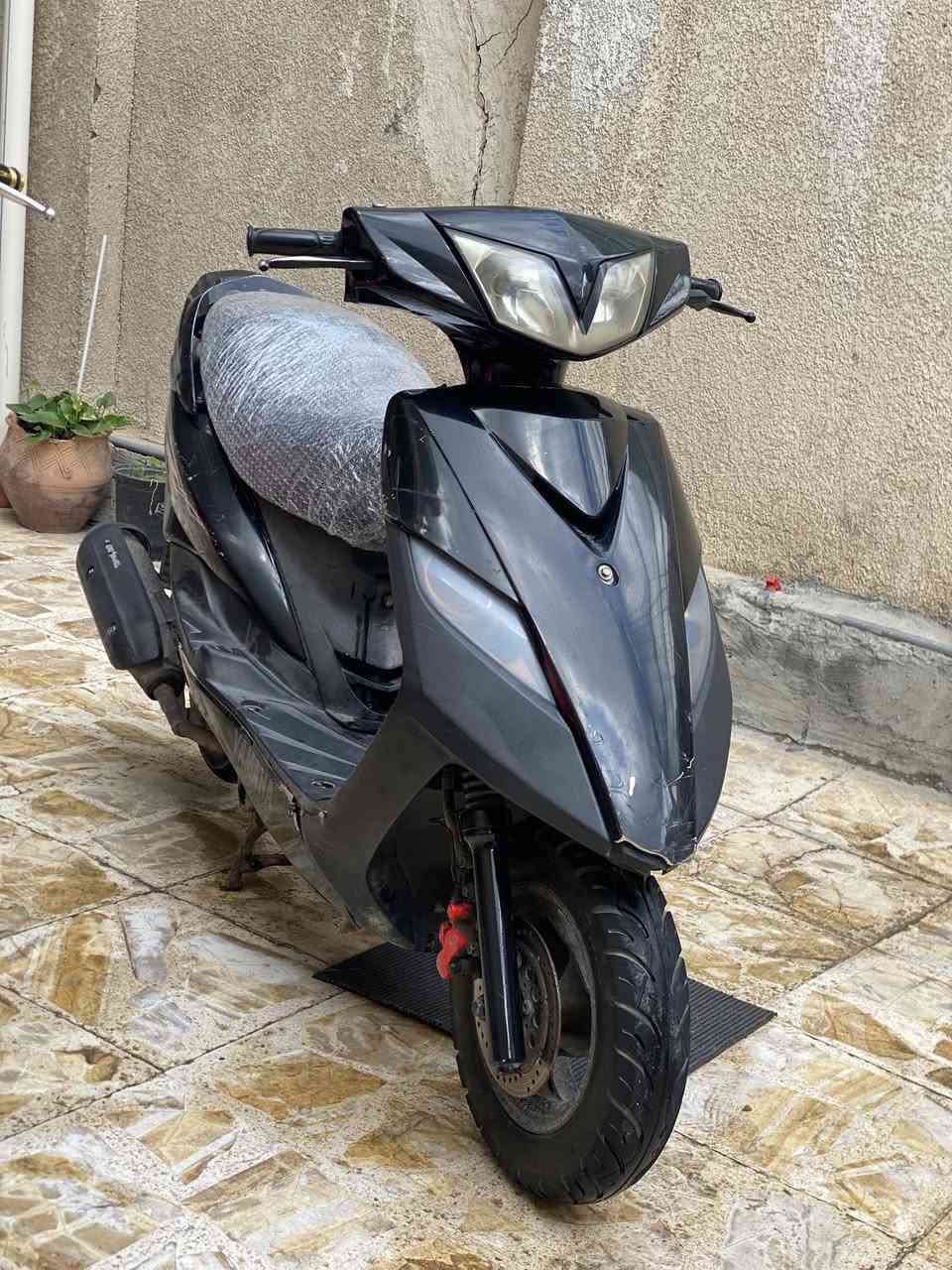 سلام عليكم
ثعلب Gtrللبيع 
بوشة 58ونص
رولة 1000 RGS
كابريتر قفاز حجم ٢٦
كلجات رياضي 
دراجة نضيفه بشكل 
كلشي بلاد بيه 
كفراته ختم واحد
كهربائيات شغاله 
كلشي مناقصه 
مكانه بغداد حي الخضراء
***********
