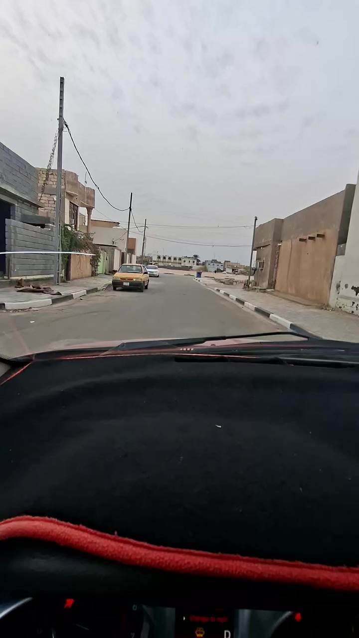 الله بالخير قطعه ١٨٠ متر بالعطيشي حي الشرطه قرب الشارع  السايدين سيده زينب ع القطعه طابو صرف ركن ع ٣ شوارع مقابل حديقتين عطيشي الشرطه قرب مركز الصحي ***********
