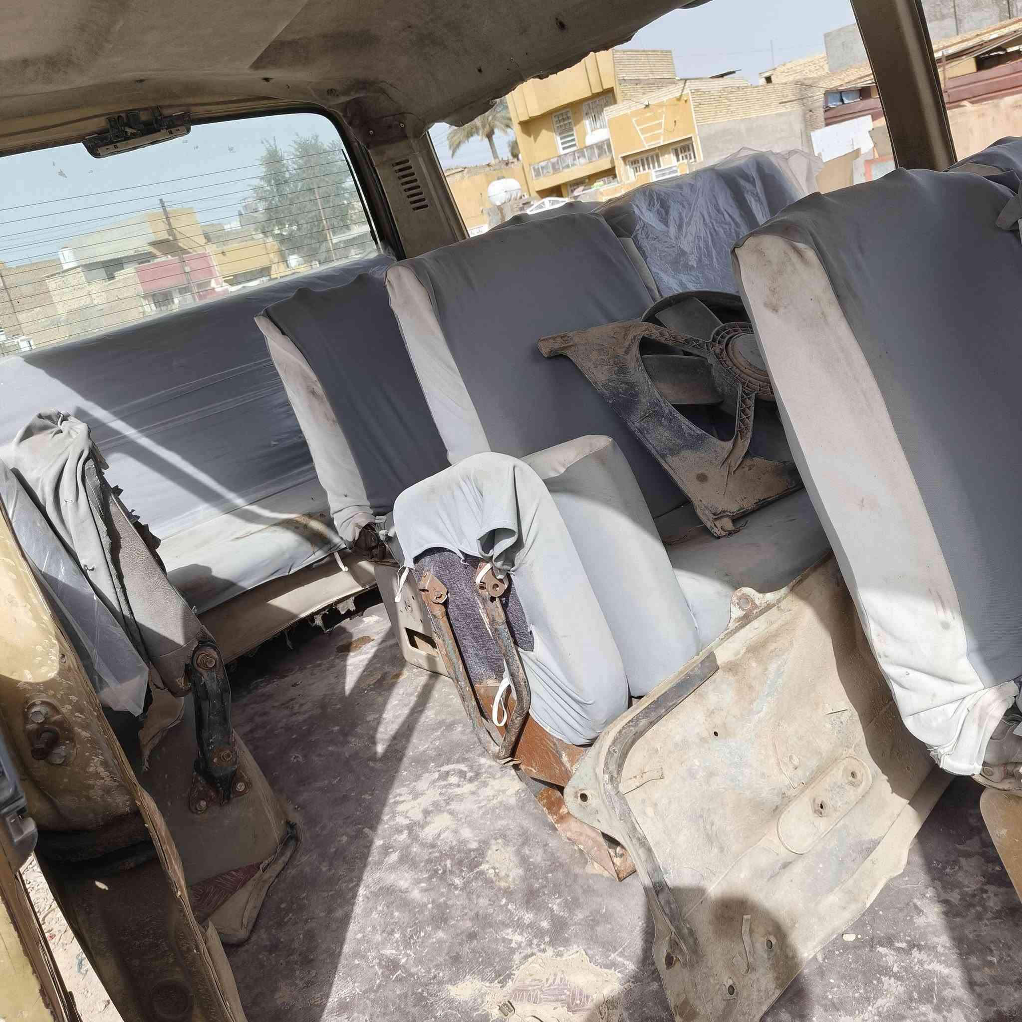 السلام عليكم شباب كشنات فتون عوزهن لحيم القواعدالسعر٢٠٠كاملات المكان الحسينيه الراشديه***********
