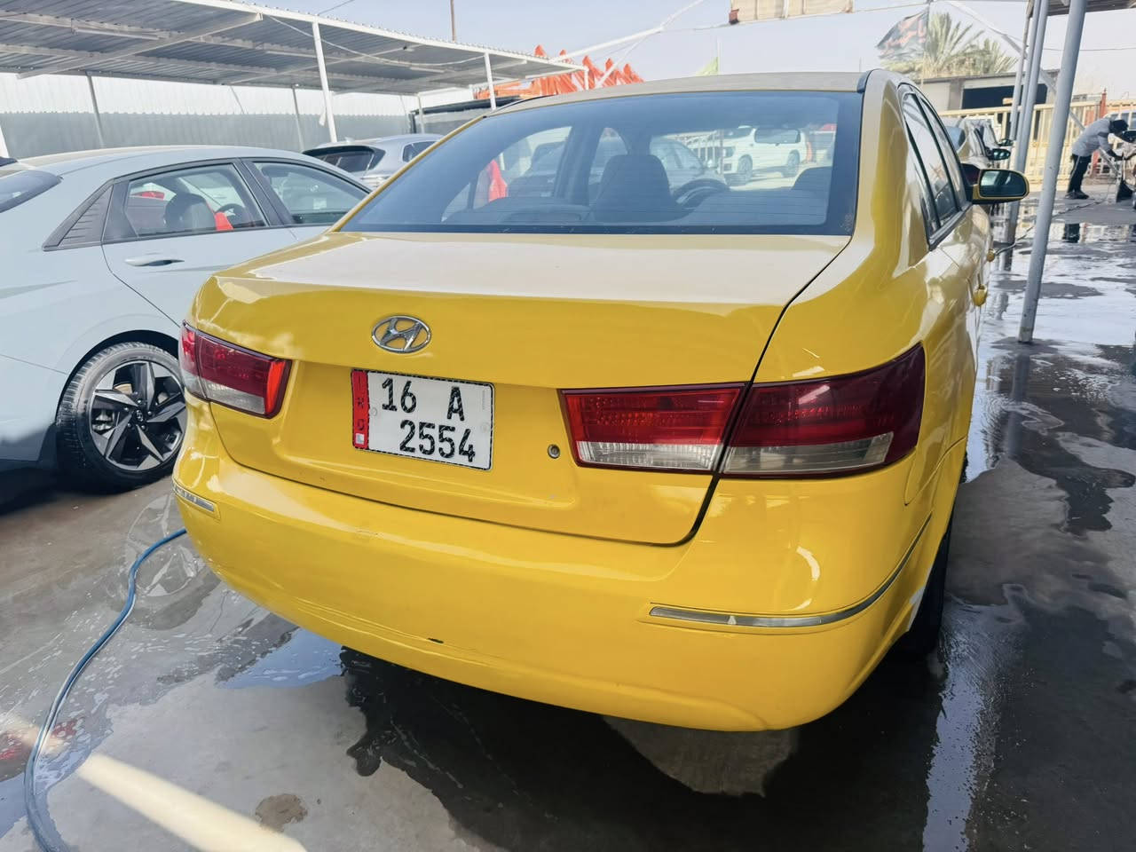 السلام عليكم 🫡 لبيع سوناته 2010 سياره جاهزه تخم تاير حداديه مكينه كير ٢٤٠٠ ابسمي مصفره غرمات مداور ثانيوم بيع فقط السعر ١٠٧الشراي يتصل مامتوجد خاص ***********
