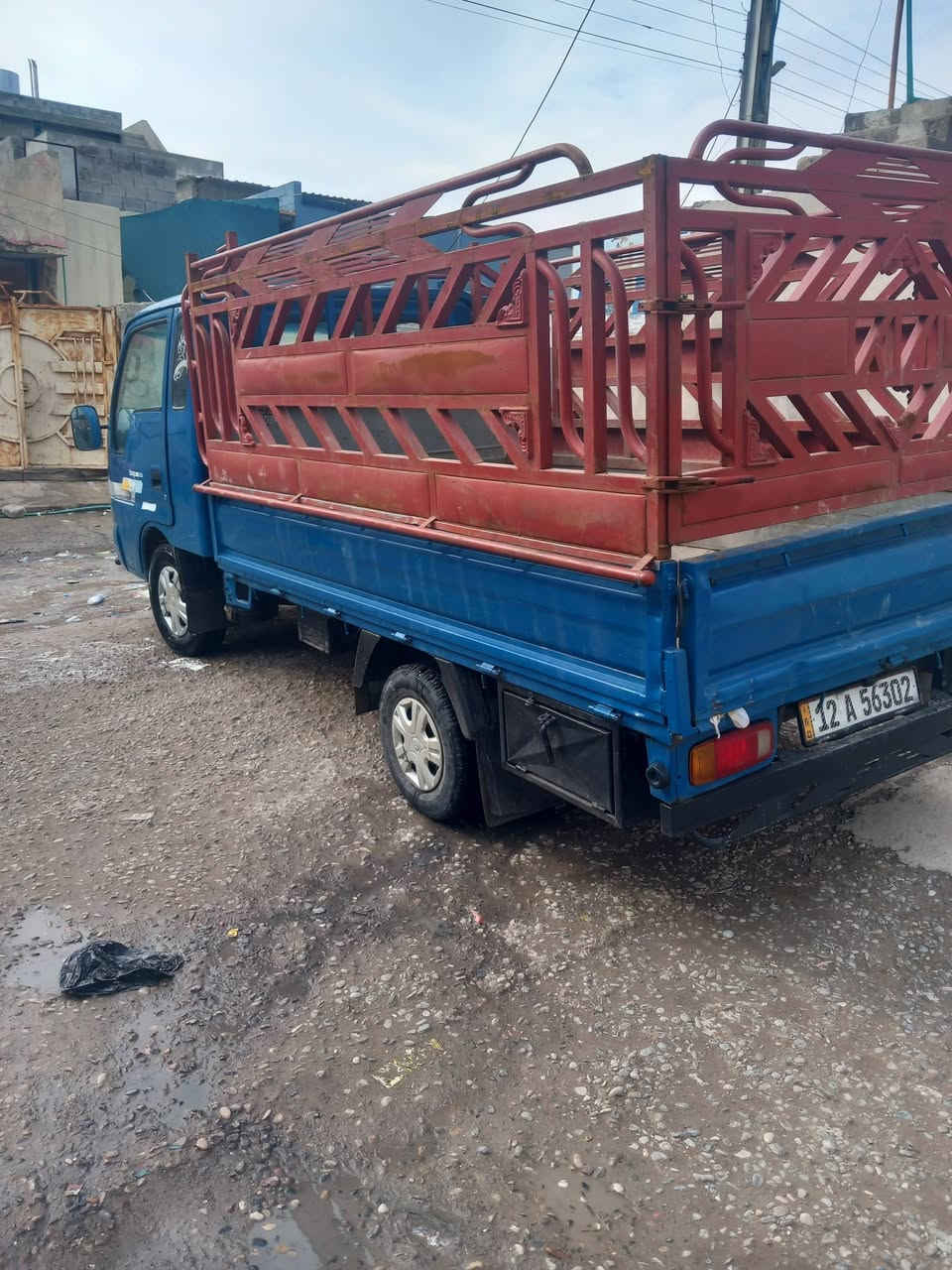 كيا بزون موديل 2002سنويه وهزه جديده كيا بسمي شرط التحويل للستفسار***********
