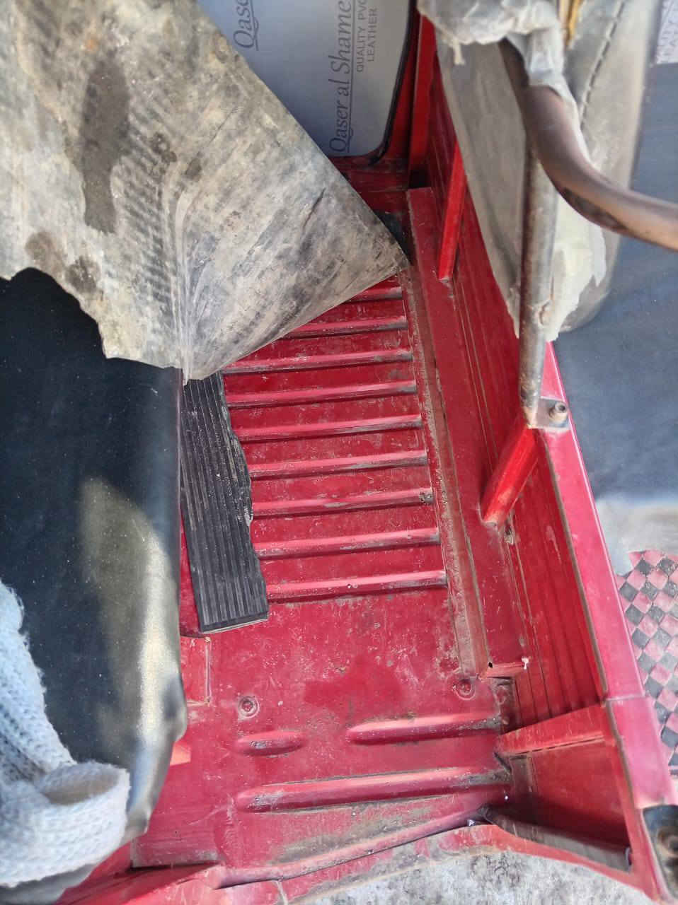 السلام عليكم تكتك 2019 كامله كهربائياتها كلها شغاله مكان بغداد تكتك شغاله كهربائياتهمسجل كلها شغاله السعر مليون و700 وبيها مجال قليل مكانه بغداد***********
