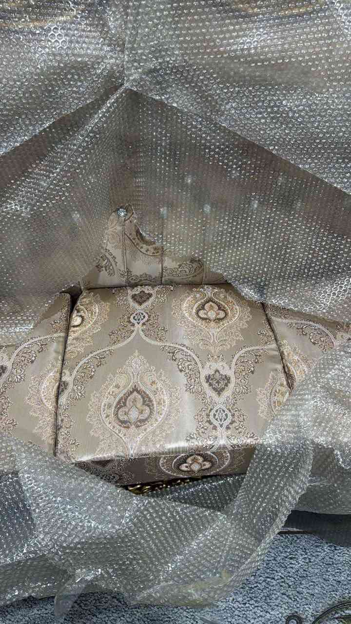 السلام عليكم تخم جديد بلجيس بلجيس الله يشهد سعره علي مليون هوه ولطبلات رايده ب 850 لانو محتاج مكاني بصره *********** البصرة, العراق
