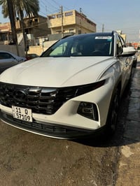 توسان موديل ٢٢ فول موصفات لمتد  حادث بابتين جهت الايمن ومبدل نفس لون  ...