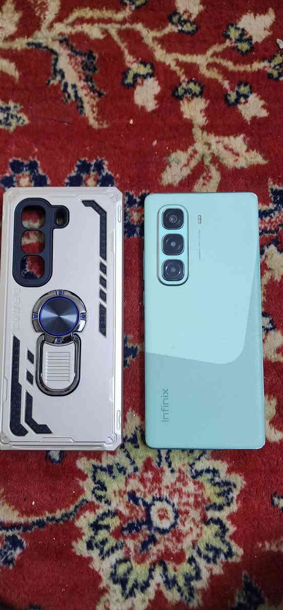 السلام عليكم جهاز للبيع سعر 200 استعمل شيء قليل مكاني فلوجه حي نزال /*********** /***********
