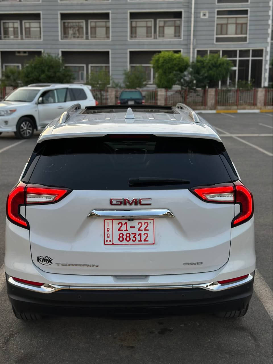 GMC TERRAIN 2024 SLT AWD
سە یارەکە تەنها بۆنیت بۆیاخە پەلیک کارتی بچوک هەیە ئیرباگ تەنها سوکان تەقیوە سەیارەکە فول فول مواسەفاتە ( پانۆراما-ناو زەرد-سەماعه BOSS-٥ کامیرا ٣٦٠-رادار-داتاشۆ-عه ساس-كوشن خه زن- شاشه گه وره-ده بل ئه كسل) هتد دوو بەسمەی شەریکە لەگەلە تەنها ٢٠ مایل رۆشتوە کاتی نەشکاوە ٣ مانگ کاتی لە گەلە گیرو مەکینە کارەبای بەشەرت 3GKALVEG8RL269592 ره قم شانسي 
نرخ-١٨٨$ مه جال 
***********
***********
Whatss app
Vaiber رانية, السليمانية
