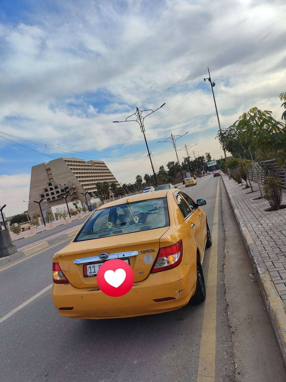 سيارة Byd  f3  تكسي للبيع موديل ٢٠١٢ تدفئة تبريد شغال رقم جديد اوربي هزة بيها  شرعي بالموصل تحويل مباشر مكينة وكير لانسر متسبوشي فول توماتيك غرامات وهيئة صفر واش يطلع عليها انا سداد السعر ٥٥ بيها مجال قليل


**إذا كنت صاحب هذا الإعلان وتريد حذفه لأي سبب، رجاءا أرسل رسالة إلى الدعم الفني**