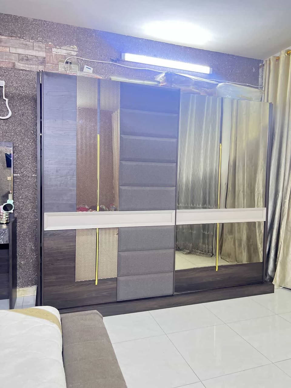 غرفه أخشاب اصليه إيطاليه درجه أوله مستعمله شي قليل 6قطع السعر مليون و٧٠٠وبيها مجال عنوان بغداد العبيدي 
الاستفسار خاص


**إذا كنت صاحب هذا الإعلان وتريد حذفه لأي سبب، رجاءا أرسل رسالة إلى الدعم الفني**