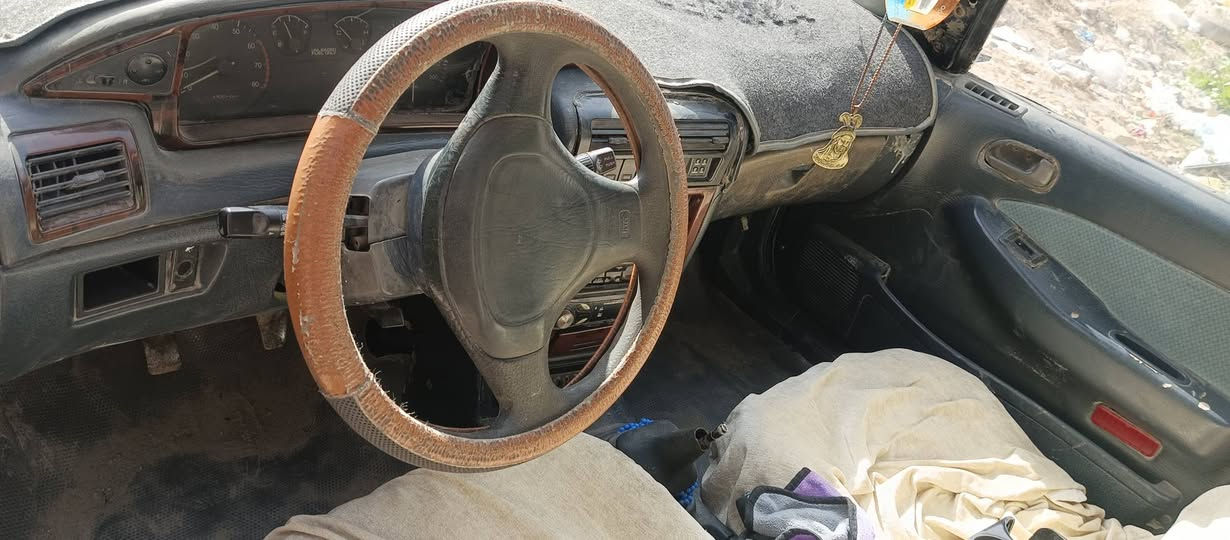 كيا سيفيا 94 مصفرا السعر 23 أو بيها مجال ***********
