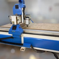 الجودة والمتانة cnc راوتر قياس 122x244 انتاج الصين درجة اولى سبندل 7.5...