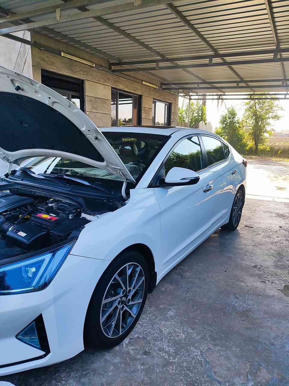 النترا 2020 خليجي
السيارة مال جناي مو بياع شراي 
النترا 2020 خليجي
رقم الانكليزي الجديد
محرك 2000cc دوش
اربع بصمات
الابواب الامامية 
والجنطة
 بصمة التشغيل
فتحة سقف
تحكم ستيرن جهتين
كامرة خلفية
شاشة داخليية
داريف مود
اربع مودات قيادة
ايكو
نورمال
سبورت
وS
اشاير بالمري
ارضية جلد
كشنات جلد
السيارة مكفولة من الدعامية لدعامية من: 
صبغ
معجون
ضربة 
ماعدة بارد بالهلال بالجاملغ الايمن خلف الصدر  وموضح بالصور السيارة حلوة ماشية 204 الف صح ماشية هواي بس محركها بي شلعة ونظافة ماموجد بالزيرو شرط تفتح قبق الدهن تمشط بالمحرك السيارة عليها ادامة كاملة من فيتبم نوزلات بلكات وايارات حدادة صدر كلة بحيث ما تصرف عليهة دينار سيارة مو عطلات وما تحتاجلها مصروف واقتصادية بالبانزين  الى درجة وبالخير عل ياخذها والتحويل ثاني يوم مباشر السيارة باسمي
 
مكان السيارة بغداد-المحمودية -ناحية اليوسفية 

السعر 167 وبيهة مجال بسيط
رقم الهاتف ***********

ملاحضة: جوة 160ما ابيع والشراي يتصل ولميعجبة يعبر
