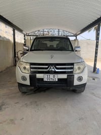 باجيرو GLS • ٢٠٠٨ • ٣٠٠٠