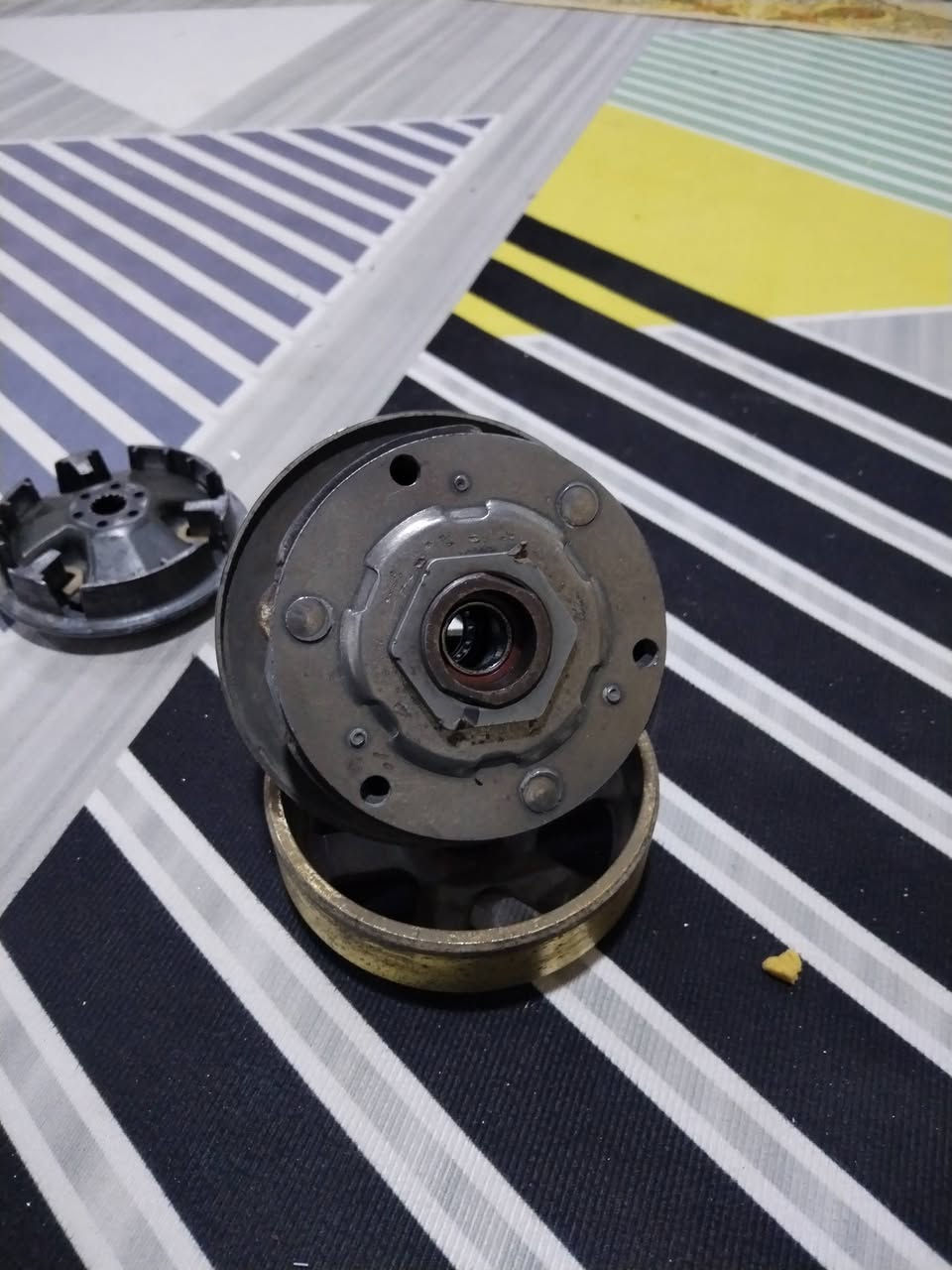 سلام عليكم كلج امامي خلفي هاون نقص مروحه مكفول ومال تفصيخ مو تجاري   توصيل ماعدي


**إذا كنت صاحب هذا الإعلان وتريد حذفه لأي سبب، رجاءا أرسل رسالة إلى الدعم الفني**