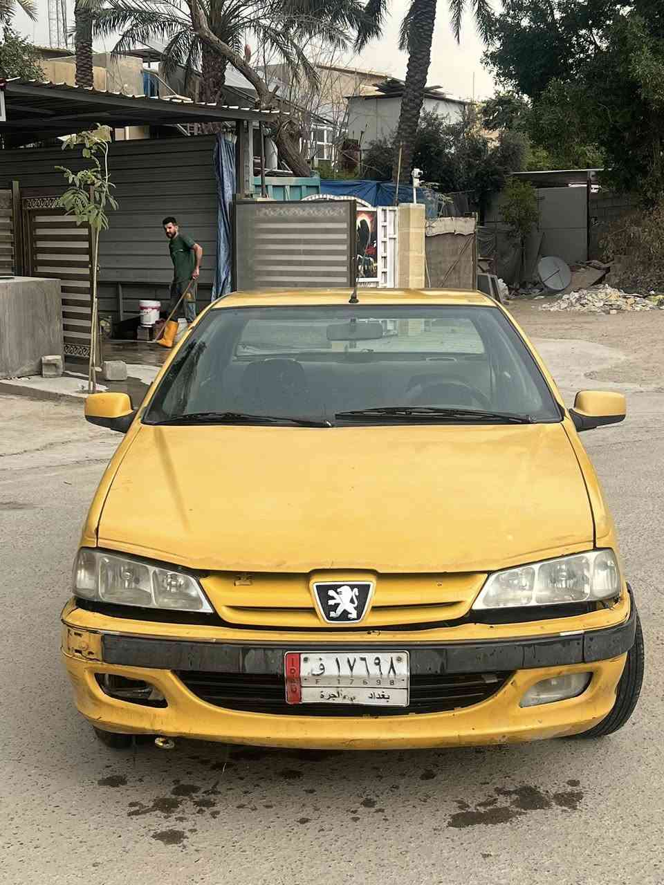 السلام عليكم
بيجو بارص موديل 2015 رقم بغداد الماني السياره لمالك واحد اني استلمتهة من لشركه محرك وكير و صدر خير من الله بيهة ضربات موضحهن بالتصوير  السعر 28
مكاني بغداد البياع
***********
