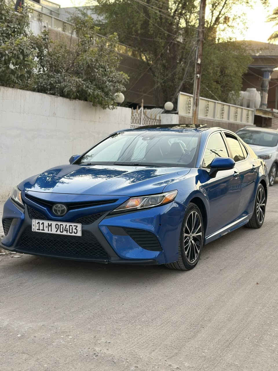 للبيع
كامري se plus 2019 (بانزين)
سلايد روف ( فتحة )
كراسي جلد 
شفتات بالستيرن
رادار امامي 
تحديد مسار
(( بدون ايرباك ))
ماشية mi 80
نظام Eco اقتصادية جداً
لايت زينون بلادي عالي ناصي
كير محرك كفالة 
رقم بغداد الجديد ب اسمي شخصياً 
حادثهة موضح بالصور بجم كبس وهنا نصبغ باب السائق نفسة وجاملغ عكس السائق بدون دواخل وولاكلوب مشتغل بالدشبول 
$175
مكان السيارة بغداد المشتل 

***********
