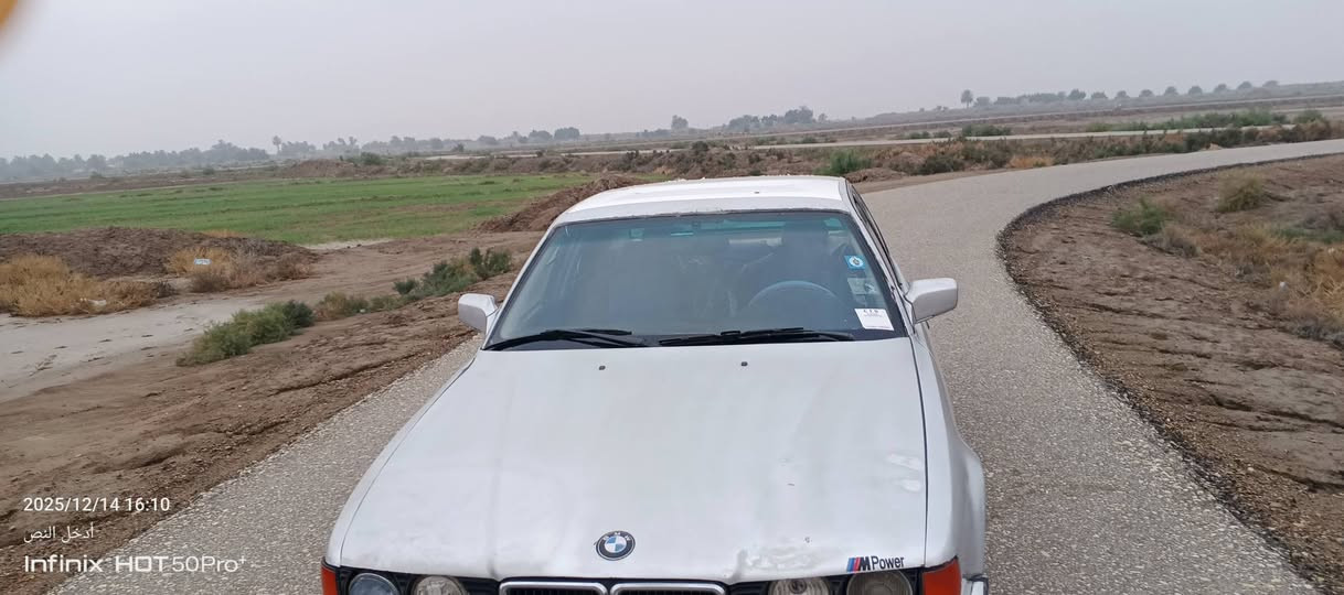 سلام عليكم بي أم موديل 92رقم انكليزي جديد كير ومكينه نضيفات لا تبخير ولا تنقيص هزه جديده تخمم تاير جدد سنويه بسمي العنوان ميسان السعر 40 وبيه مجال الاستفسار  ***********
