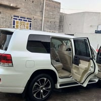 تفاصيل بل صوره ويا منشورات. لاندكروز 2017سياره تخم تاير جديد قبل اسبوع...