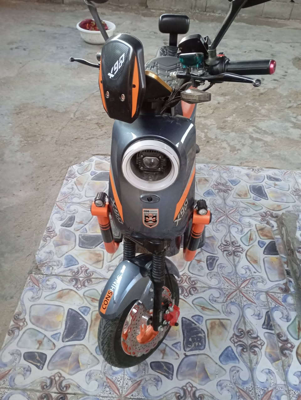 سلام عليكم دراجه البيع عداد 6بطاريات سعر 450وبيه مجال بسيط***********
