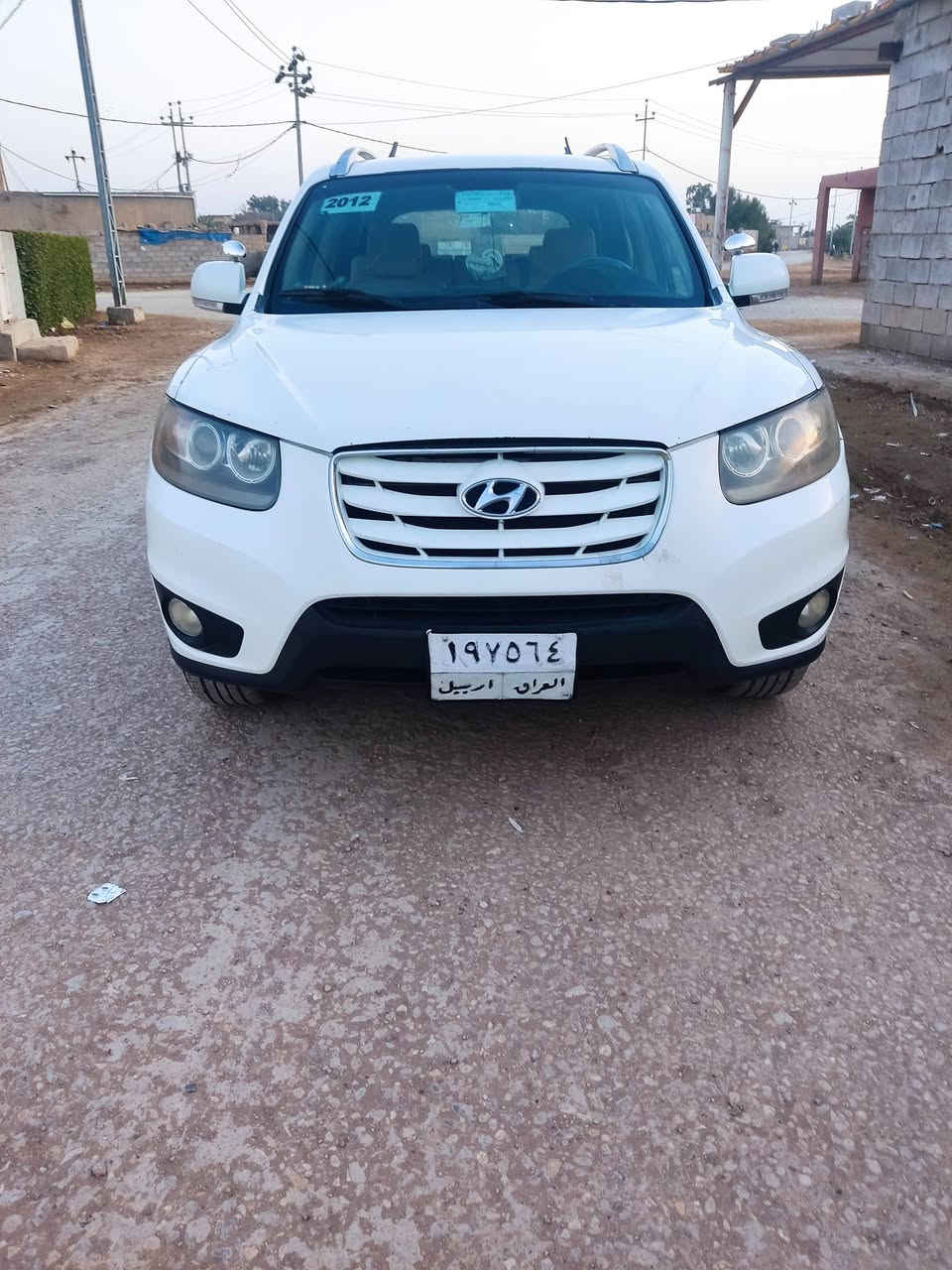 السلام عليكم سياره سنتافي موديل ١١ مكفوله كفاله عامه ٧ راكب ٤ سلندر فتحه تحكمات فول مواصفات مكان السياره واسط الشحيميه للتواصل على الرقم ***********
