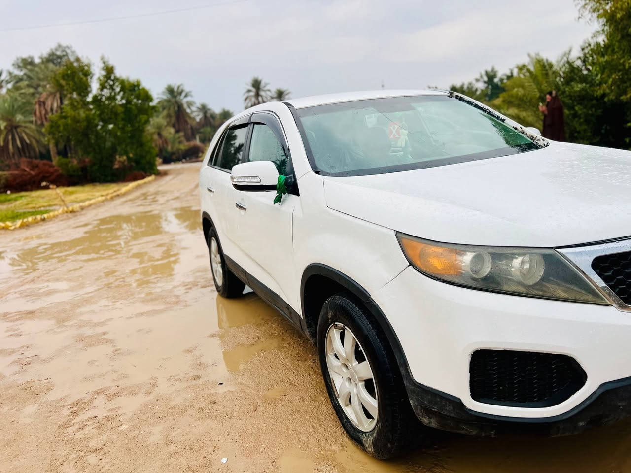 السلام عليكم
سورنتو ١٣ ادوات ادوات كصه جنطه 
بانزين ٦ سلندر  أرقام إنكليزي شمالي 
طخم تاير توني شاده 
كير مكينه حداديه باكيت 
تبريد تدفئه شغال 
السعر ٥٣وبيها مجال 
مكانها ناصريه ‏‪***********‬‏
