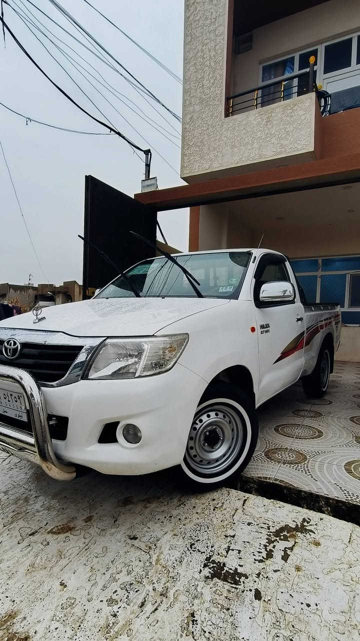 سلام عليكم. بيك آب هايلوكس تويوتا 2012 بدون ضرر . محرك  ما مفتوح السيارة مكفولة من الصبغ والرصعة السيارة بوضع الوكالة كلش جديدة  #مكان_السيارة_الموصل
***********
***********
