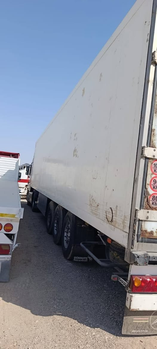 اكتروز موديل 2006 رقم اربيل شرط التحويل
رتايدر سياره جاهزه 100%
مع براد شمتز c200
مكان السياره كركوك 
للاستفسار اتصل /***********
