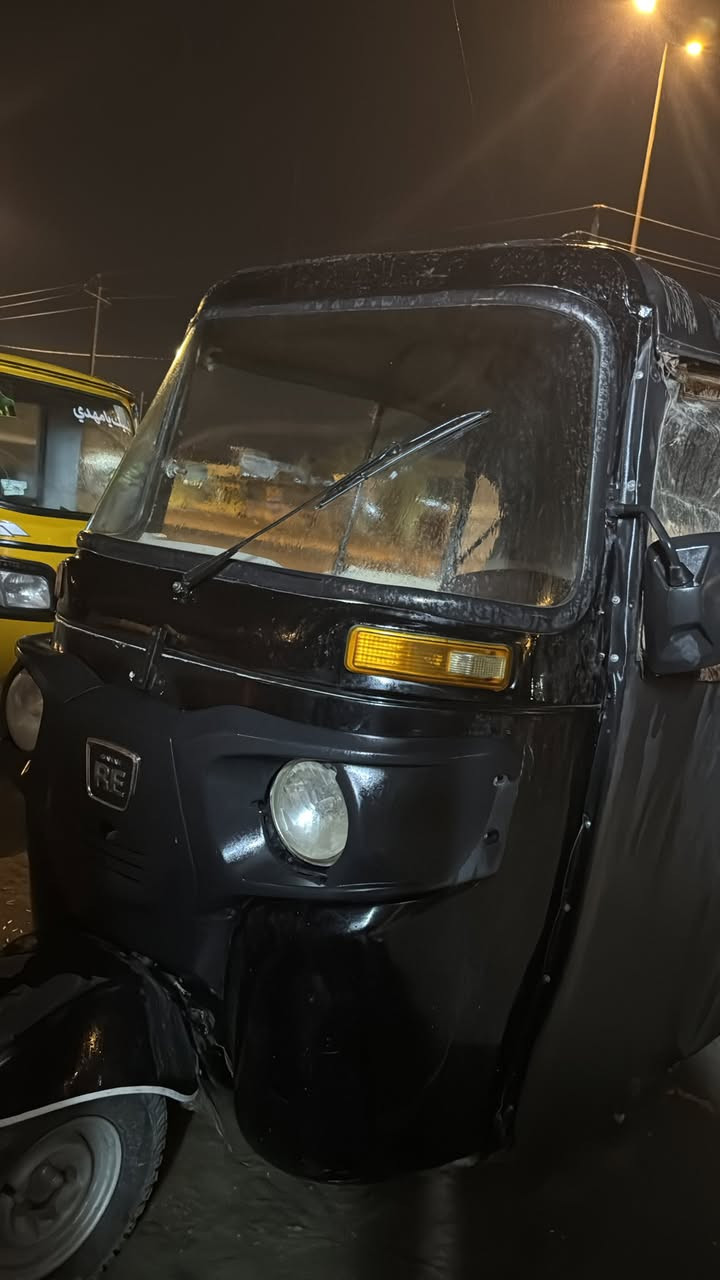 السلام عليكم تكتك موديل 2021لون اسود أوراقه مغسولات باقيات بيه استنساخ بس واكاتبك عن السرقه وقانون وعشائر مكاني الحمزه الغربي خاص مغلق فقط اتصال 📞 (***********)
