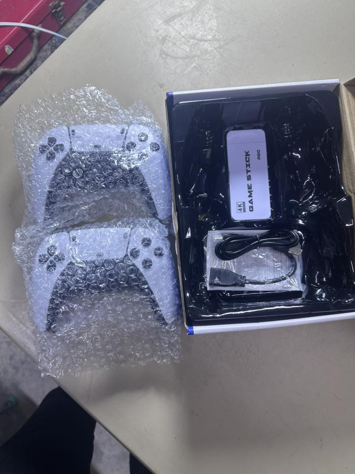 سلام عليكم اجهزه جديده اسعار ثابته عواني نهايت حي اور الاسعار مثبت بل صور ***********
