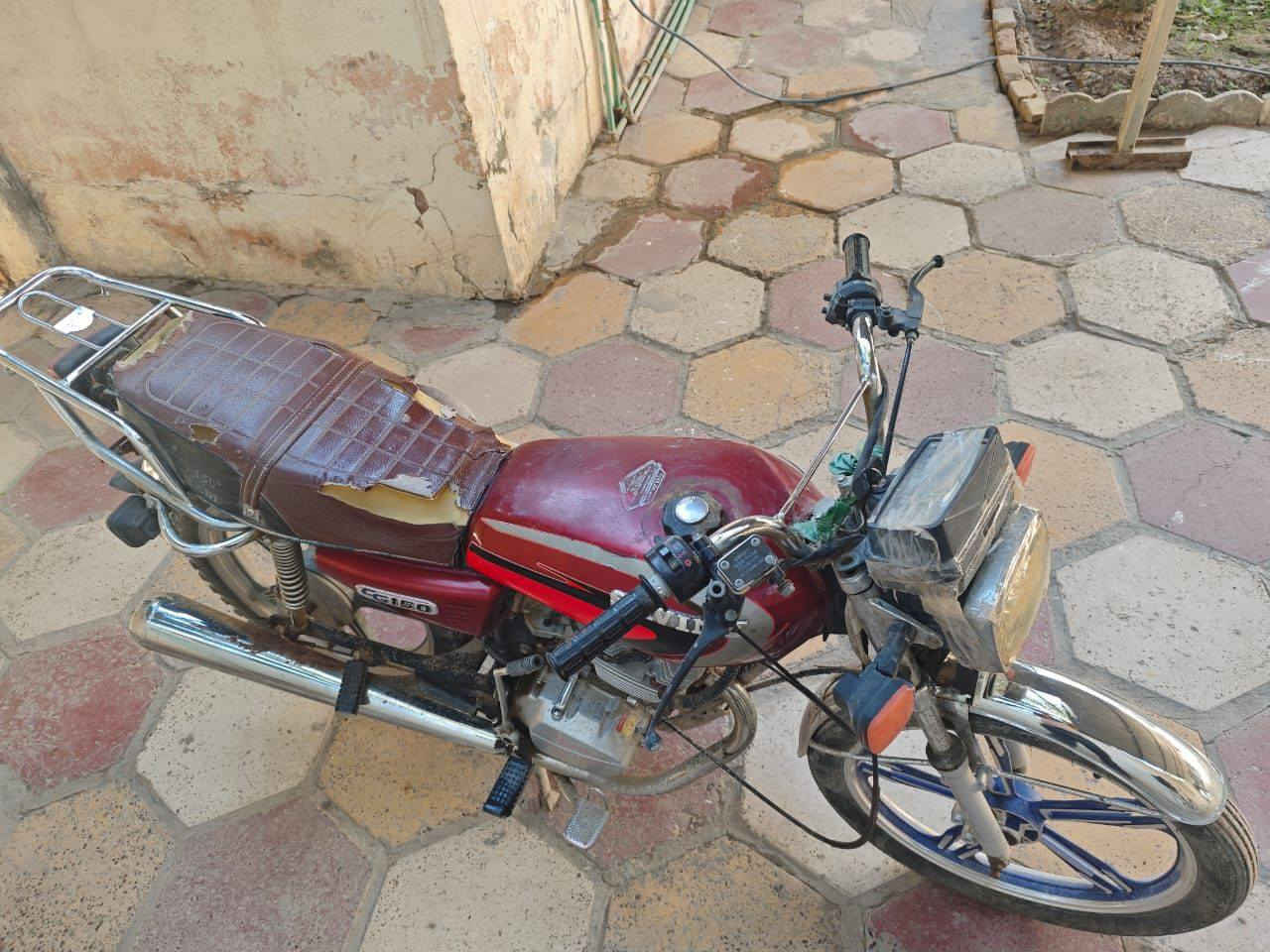 السلام عليكم ورحمة من رخصه مدير الكروب
دراجه سفان للبيع موديل 2020 ارواق موجودات
الدر


**إذا كنت صاحب هذا الإعلان وتريد حذفه لأي سبب، رجاءا أرسل رسالة إلى الدعم الفني**