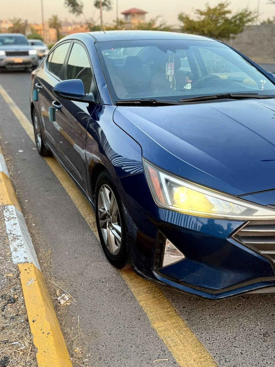 العنوان بغداد الحريه 

السعر ١١٥ وبيها مجال بسيط 

هاتف ***********

النترا 2019 واردامريكي محرك 2000 دوش كير AT رقم اربيل الدولي الجديد باسمي  سنوية وهزة جديدة السيارة بدون ايرباك حادث امريكا خفيف وصور الحادث موجوده بالمنشور  فقط قبق الصندوك بدون دواخل و قطعتين صبغ بالعراق بابا الصدر وجاملغ خلفي توحيد لون ماشية 95 ميل مكينة وكير بلادي مفتوح برغي بيها نص فول تحكمات ستيرن  لد امامي شاشة ابل كار بلي تخم تأثير باتري جديد لايت زنون اصلي اتصل وتدل
