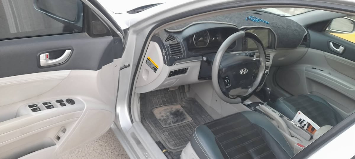 السلام عليكم..
سوناته سته سلندر v6 صبغ ثلاته قطع بدون
دواخل ليبل واحد تبريد ثلج تخم تاير صدر ممتاز
شاشه كامرة حساسات خلفيه كشنات جلد 
تحكمات استيرن تبريد لمس تدفئه بالكشنات
السيارة حمت عندي وديتهه للفيتر كالي كازكيت
ابيع ع وضعها بس هايه نقصها اترايك وين ميعجبك
العنوان فلوجه رقم الجديد تحويل مباشر
السيارة دواخل وغرفه جديدة السعر ٦٩


**إذا كنت صاحب هذا الإعلان وتريد حذفه لأي سبب، رجاءا أرسل رسالة إلى الدعم الفني**