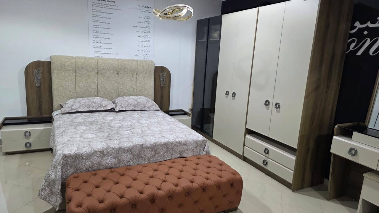 😍 باك بيت النعاس للبيع بطنجة  
نقي، مرتب، وكيعطي للبيت فخامة وهدوء  
🚚 التوصيل داخل طنجة وخارج طنجة وجميع المدن  
تواصلو معايا فالخاص ❤️


**إذا كنت صاحب هذا الإعلان وتريد حذفه لأي سبب، رجاءا أرسل رسالة إلى الدعم الفني**
