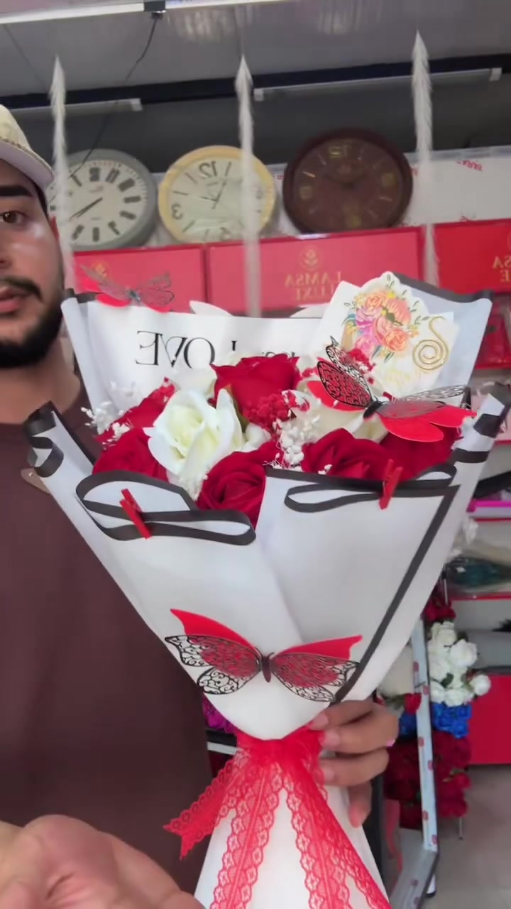 من تشتغل الضهر  والحر يضربك 😂♥️


**إذا كنت صاحب هذا الإعلان وتريد حذفه لأي سبب، رجاءا أرسل رسالة إلى الدعم الفني**