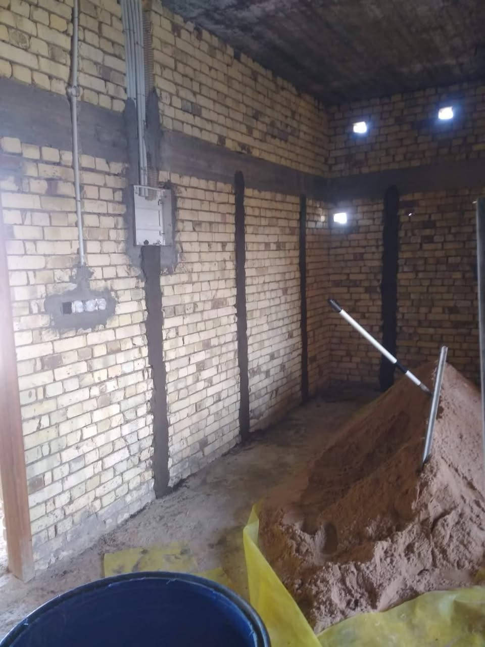 قحطان الخلفه
يوجد كادر لبخ متفرغ 

العمل كافه مناطق البصره

للتواصل / ***********
