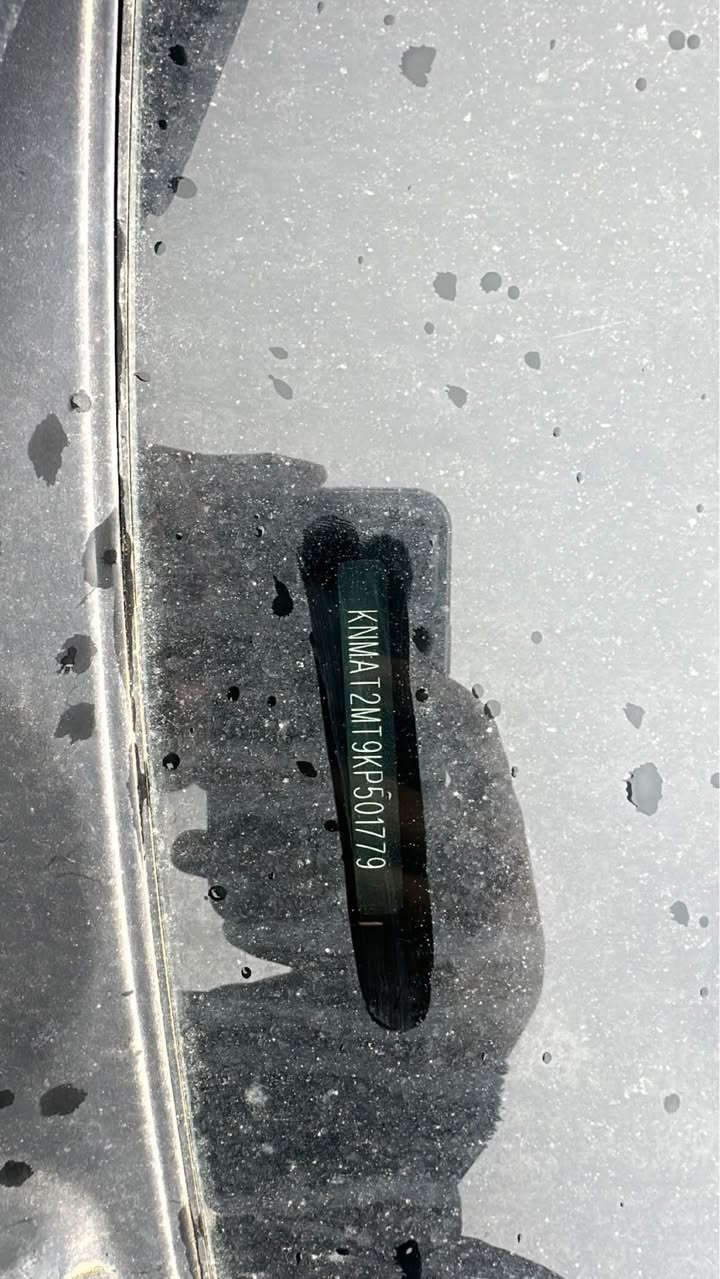 سلام علیکم 
Nissan rouge 2019 sv
نیسان ڕۆگ مۆدێل ٢٠١٩ ڕەش 
سەیارەکە sv فول مواصفات بێ سڵاید 
مواصفات: بەسمە، رادار، شەغال، سندوق 
کارەبایی، سندوق شاپ، Apple carplay , Android auto, کوشن هیتەر.
 بێ سارد ، بێ پارچە گۆڕین ، بێ قەپ و قۆپ ، تەنیا بستێك لە بۆنیت سبوخە ، ٧٧٠٠٠مایل ڕۆیشتووە .
*********** أربيل, العراق
