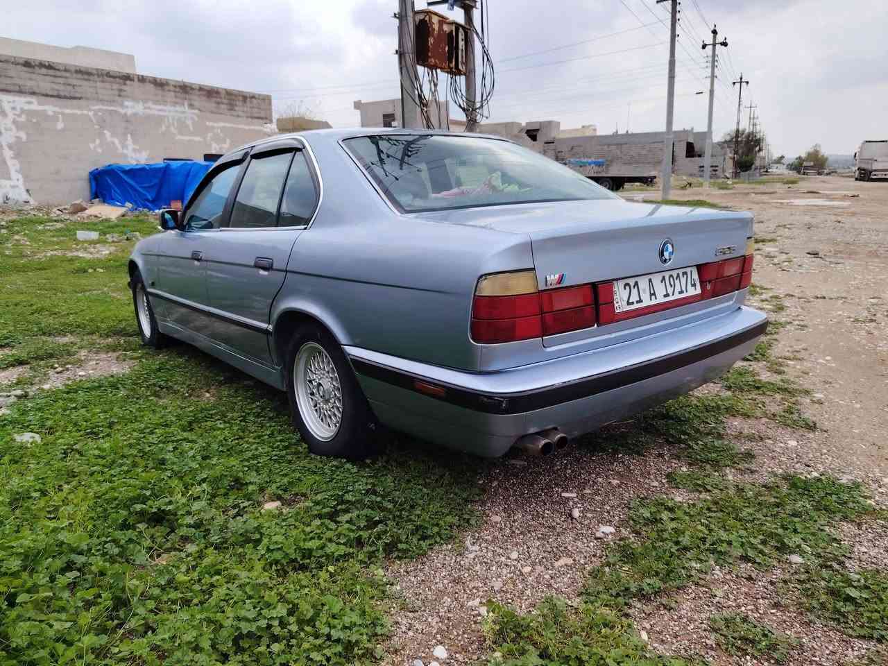 سلام عليكم من رخصت ادمين
بي ايم رقم سليمانيه بسمي سنويه ٢٨
سياره مال جناي بدون ضربه صبخ جمالي
تبريد تتفيه كامل شغال
غرف صاصج
غرف جلد اسود
مكينه لا صرف ولاء بخار
كير اتوماتيك
مال جناي
***********
***********
***********
