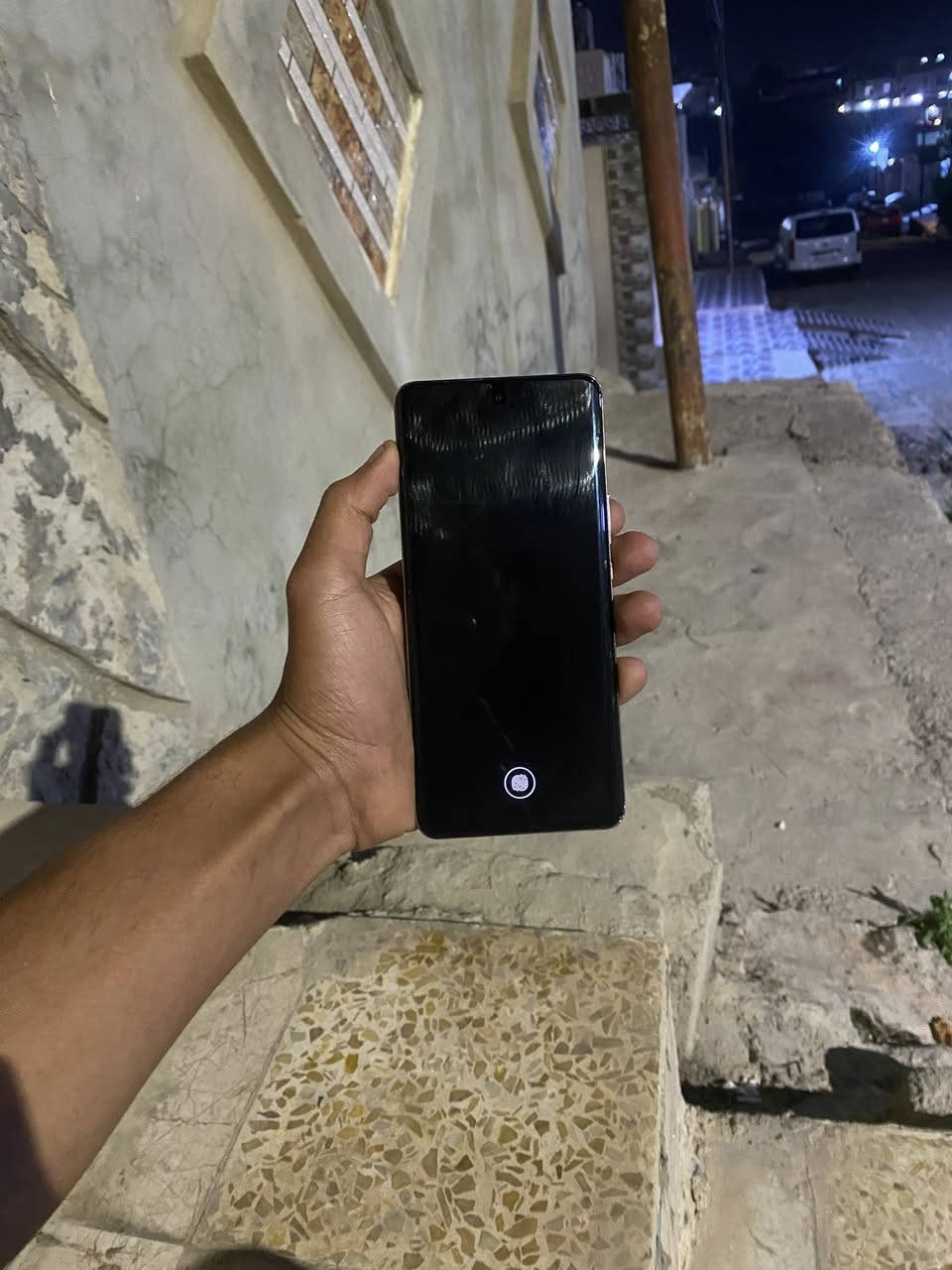 هونر X9b5G 
ذاكره 256 /رام 8+8
جهاز وضع شريكه جديد 
سعر 280 وبي مجال حك الجيه 
يرهم بيع ومراوس ايفون فقط 
*********** /او خاص
