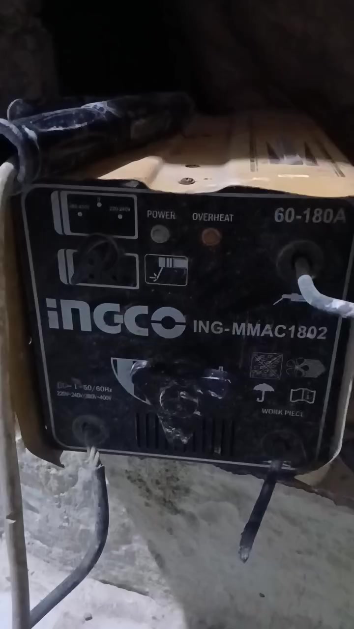 للبيع *********** السعر ١٠٠
