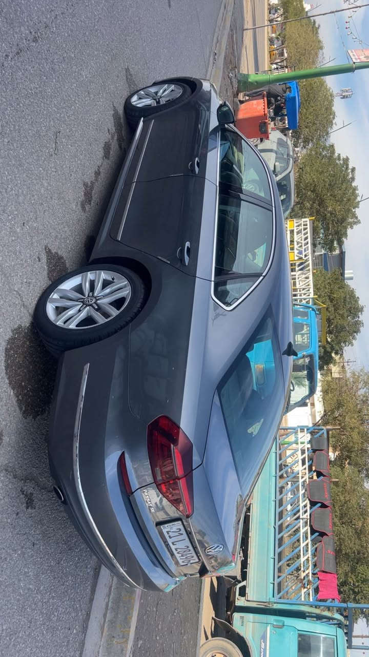 باسات 2017 كلين فول مواصفات محرك 1800 تيربو سنويه جديده رقم جديد ودفتر بانزين بيها هم سياره مناقصها ايشي السياره برغي نقص مابيها 160 وبيها مجال *********** كركوك, العراق
