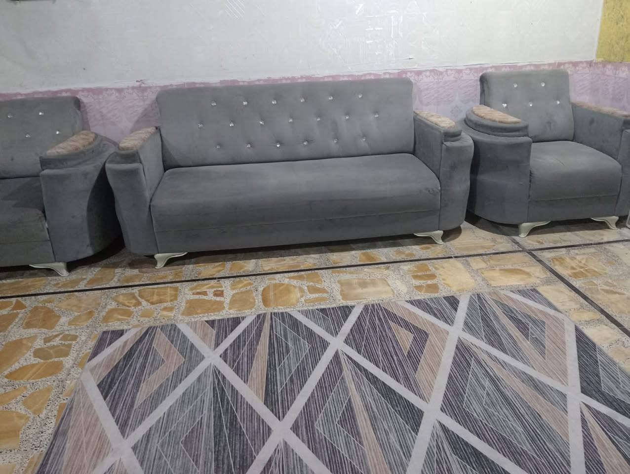 تخم للبيع كلش نضيف مكانه حي الشموخ قرب جامع أبو الفضل العباس سعر 400وبيه مجال


**إذا كنت صاحب هذا الإعلان وتريد حذفه لأي سبب، رجاءا أرسل رسالة إلى الدعم الفني**