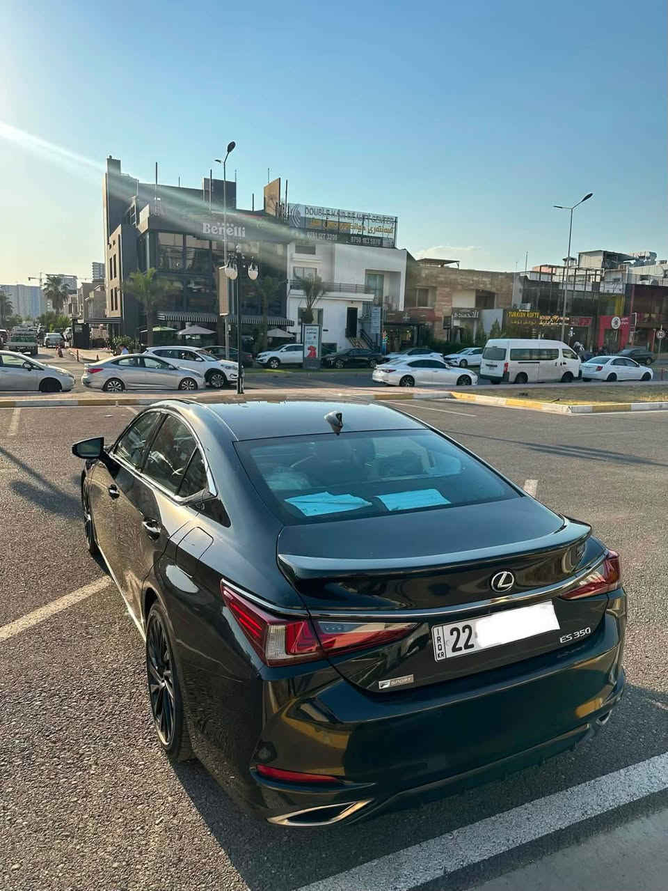 ليكزز 2020 f soprt سةنةوى و تاخم تايه و پيشى و پشتى هةموو نوييه 3 پارجةى پيشى سبوغة بةبى ژوريى 92 هةزار كيلؤ مةتر روية سيارةكة يةك دينار مةسروفى نيه . رةقةم 0750-4487531 أربيل, العراق
