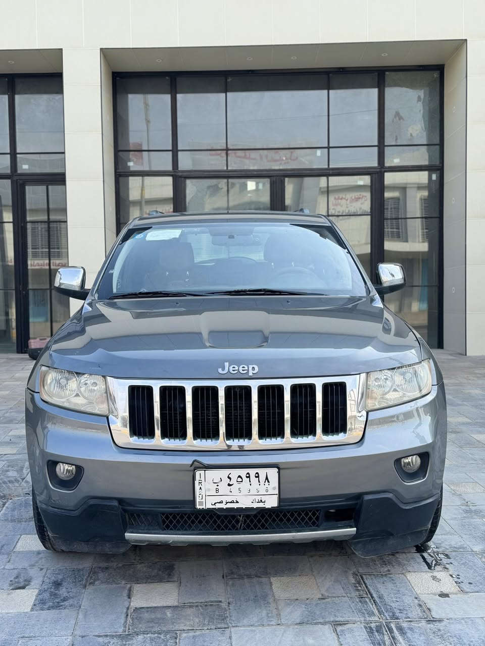 جيب شيروكي مديل 2012  كندي داخله كلين تايتل .
رقم بغداد ب اسمي شخصيا سنوية 2028
ماشيه : 125 مايل 
صدر امامي خلفي جديد
تخم تاير 
داخل عسلي 
كأمره خلفيه 
حساسات 
السياره كير محرك ع شركة ما ملعوب بي 
بالعراق صار بيها صبغ بدون دواخل بدون ضربة بدون معجون فقط رش ومنزل السونار بالمنشور 
السعر : 157$ 
 الاستفسار:*********** 
مكان السيارة صلاح الدين قضاء بلد
