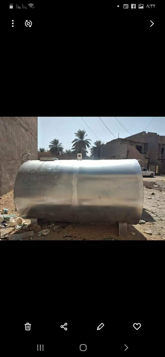 خزانات للبيع 5000لتر السعر 550رقم الاستفسار ***********وبيه مجال بسيط
