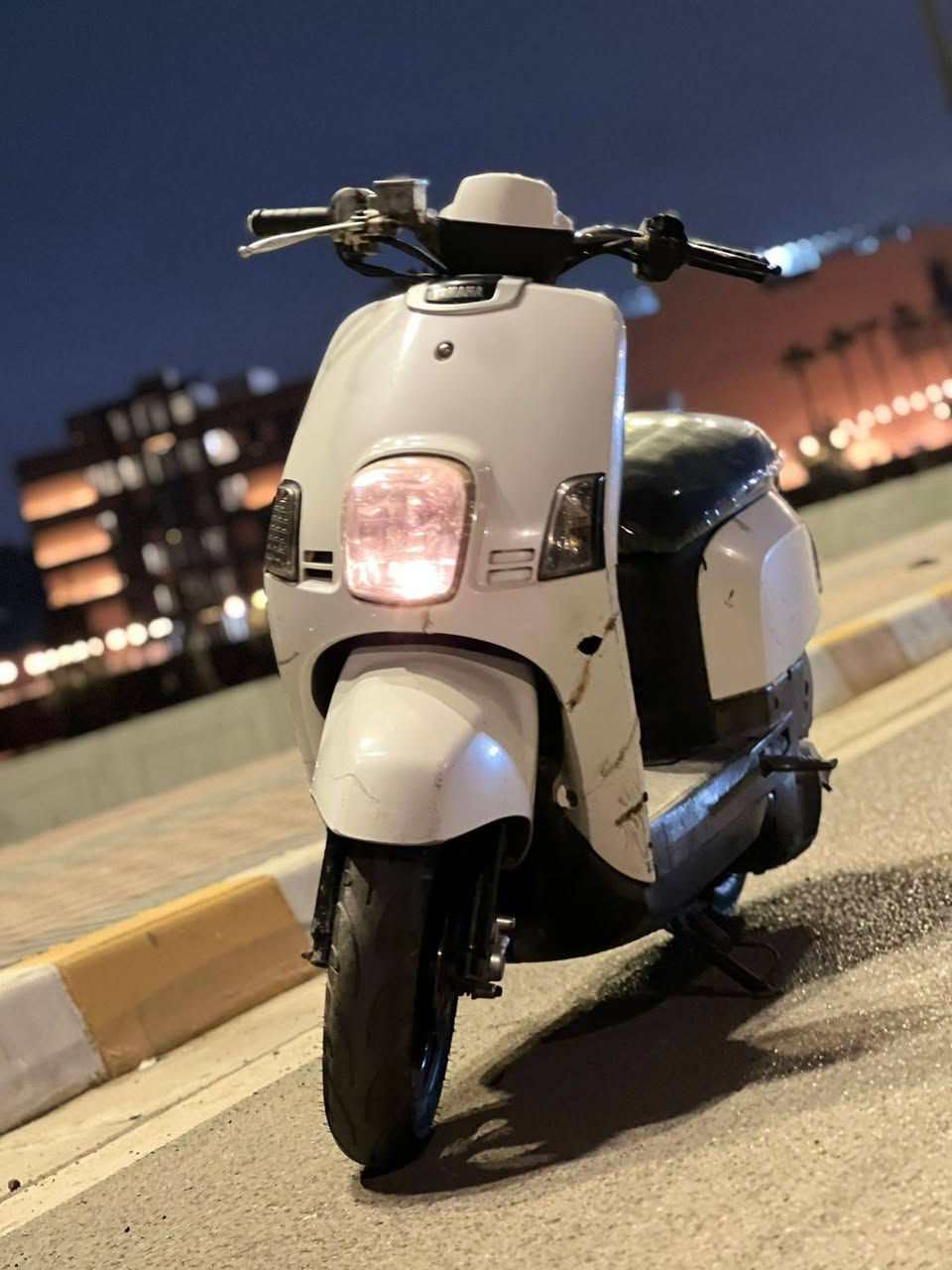 سلام عليكم بوليس لبيع مكينة بلادي مفتوحة دراجة حلوة سعر 475 بية مجال مكاني بياع  تقاطع درويش رقمي ***********
