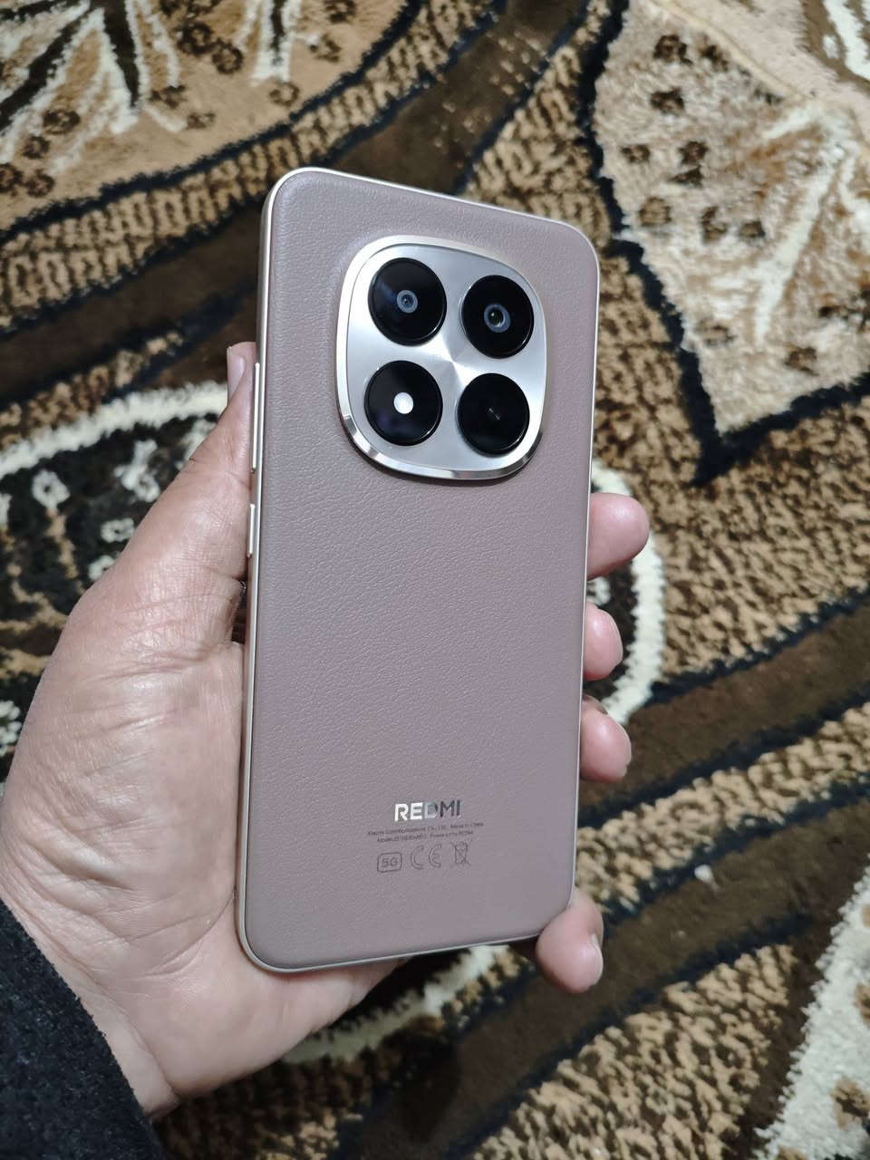 نوت 14 پرو پلاص بعده بلزگة الشركة 
مستخدم أيام
كامل الملحقات
الذاكرة 512
الرام 12
صحة البطارية 100
عدد دورات الشحن 7
الشاشة أمولد منحنية
يدعم الشحن السريع بقوة 100 واط
للبيع بـ 525
أو للمراوس
مكاني بغداد

رقم الهاتف
***********
