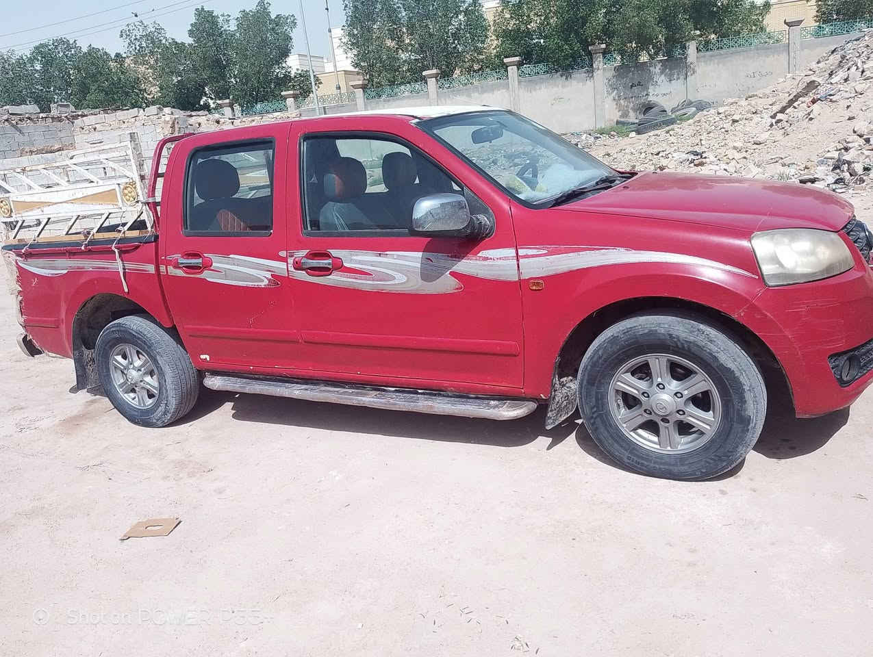 سلام عليكم كريت ويل موديل 12 بسمي رقم نكليزي  سياره كشره لا ضربه ولا خياس حداديه 70.    100 مكاني نجف اسعر 47 وبيه مجال رقم ***********
