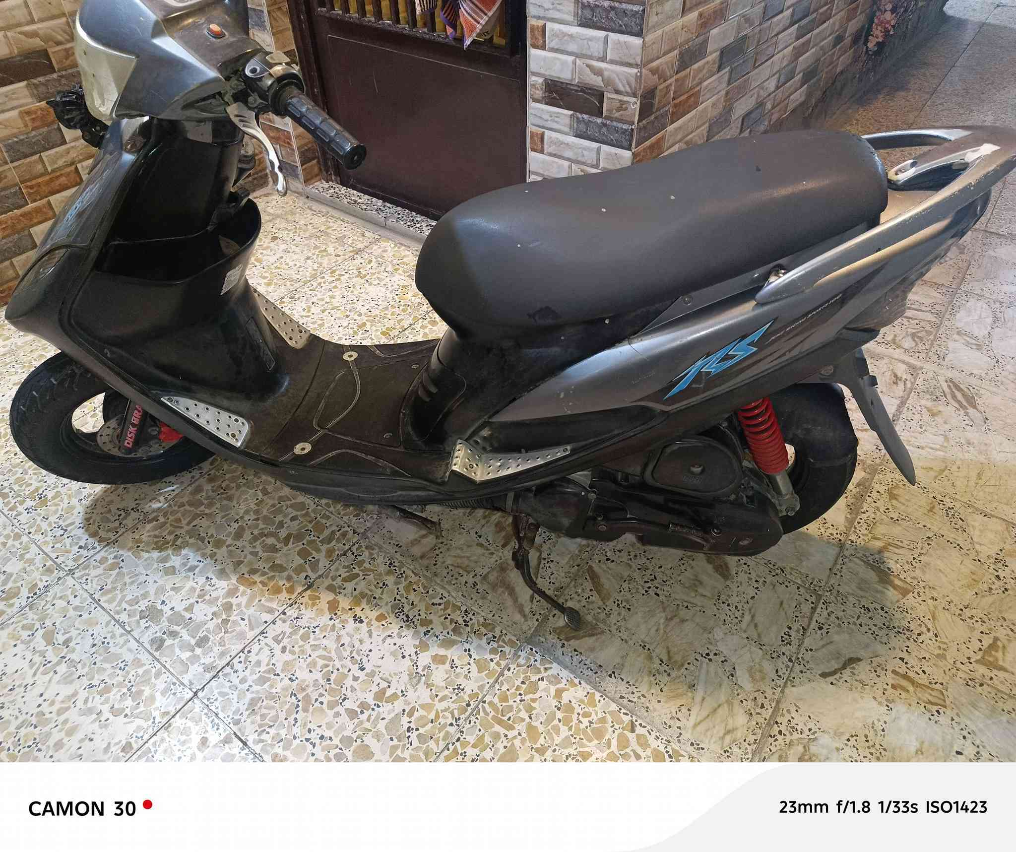 ماكس عدلة نضيفة كلشي ماناقصة
كاملة مكاني بغداد جسر ديالى سعر خاص  
***********
