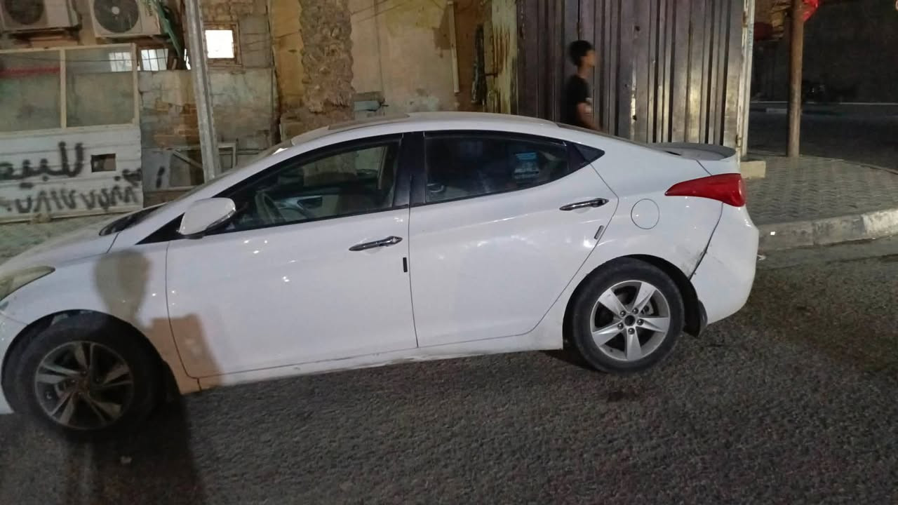 السلام عليكم النتره  مديل ١٤فول عده البصمه سياره بضروبه بدل بيع باب  خلفي وقماره السعر ٨٥ وبيه بجال رقم كربلاء مداور ثاني يوم كير محرك تبريد كفاله تواصل تصال ***********
